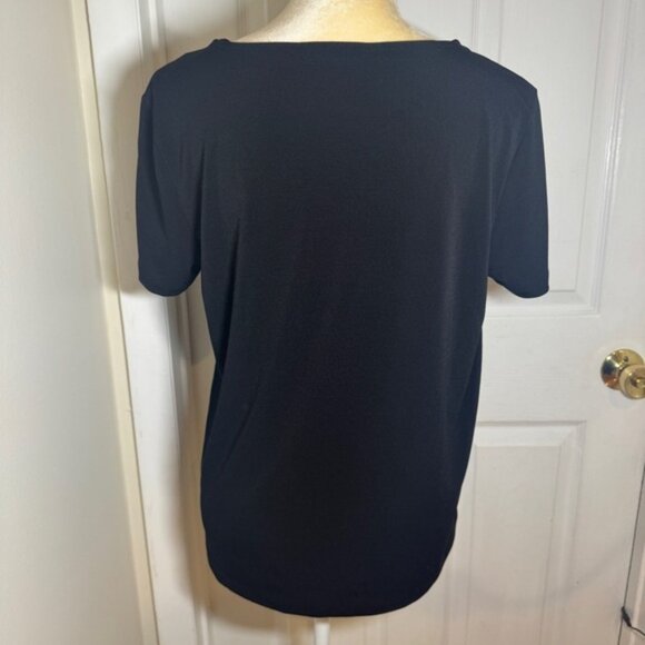 Banana Republic Factory Black Dress Shirt Pleats at Neckline - Picture 4 of 7